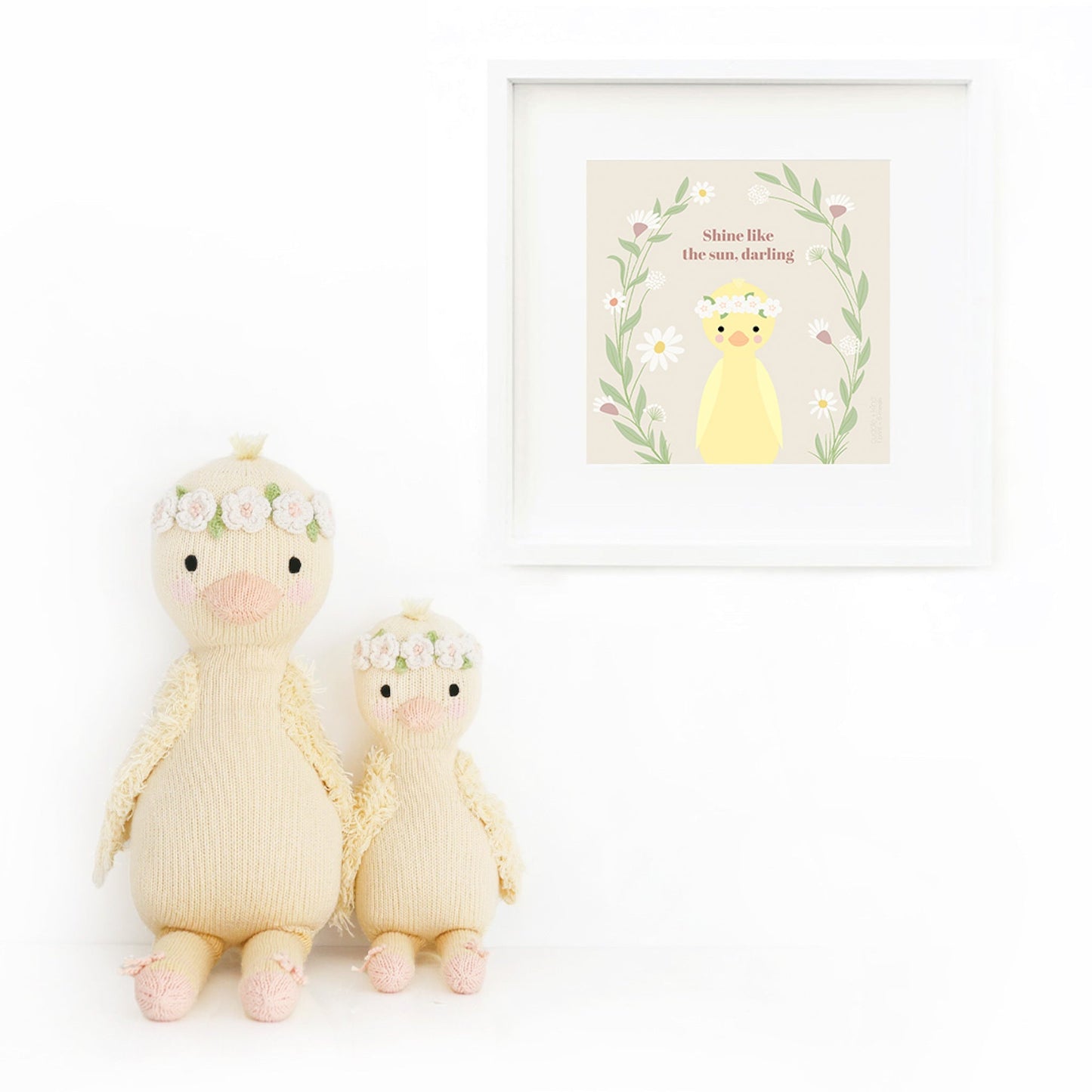 Flora the duckling (mauve)