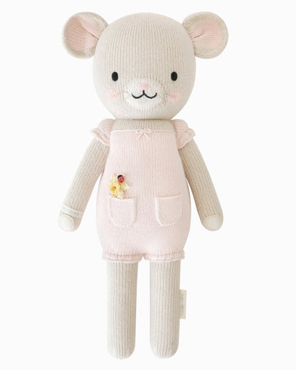 Beatrice the mouse (blush)
