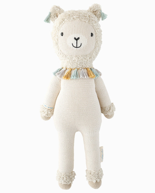 Lucas the llama